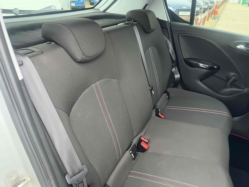 Vauxhall Corsa Corsa 1.4i ecoTEC SRi VX Line Nav Black Euro 6 5dr - U10002968