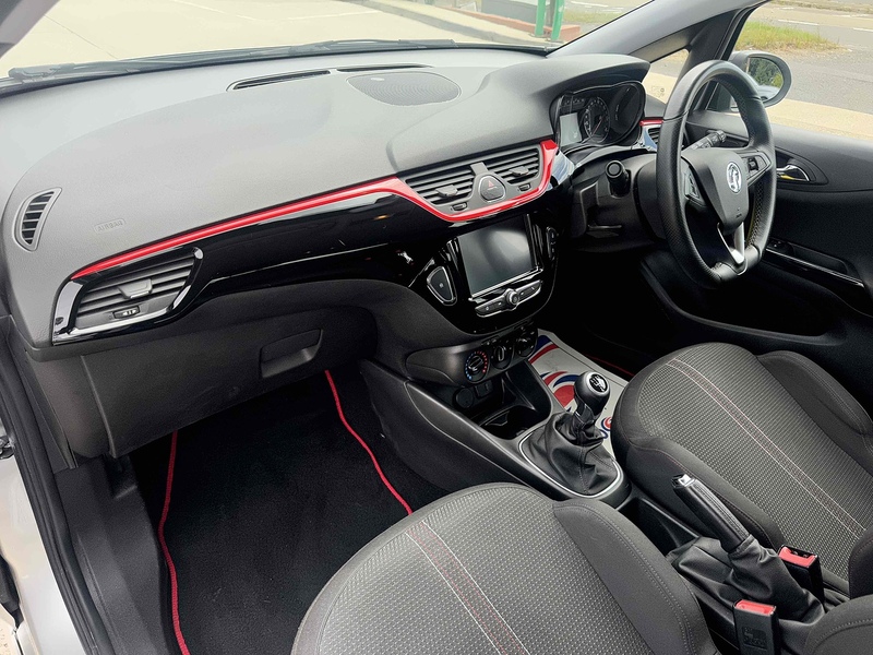 Vauxhall Corsa Corsa 1.4i ecoTEC SRi VX Line Nav Black Euro 6 5dr - U10002968