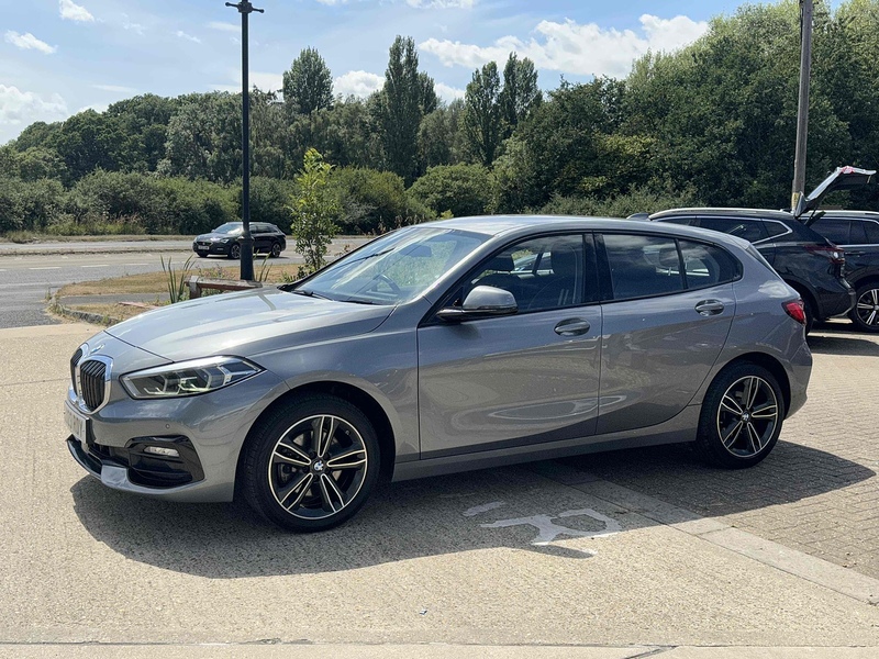 BMW 1 Series 1 Series 1.5 118i Sport (LCP) DCT Euro 6 (s/s) 5dr - U10002973
