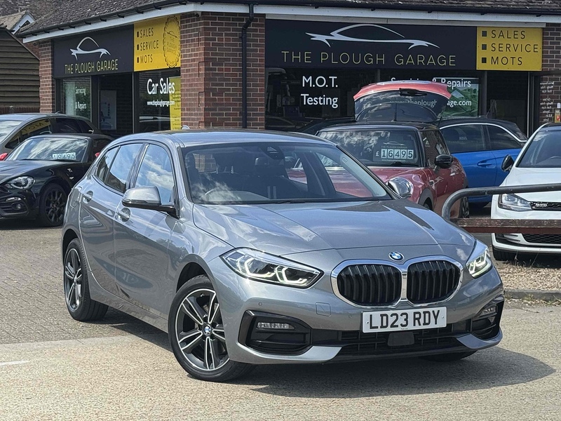 BMW 1 Series 1 Series 1.5 118i Sport (LCP) DCT Euro 6 (s/s) 5dr - U10002973