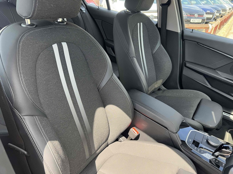 BMW 1 Series 1 Series 1.5 118i Sport (LCP) DCT Euro 6 (s/s) 5dr - U10002973