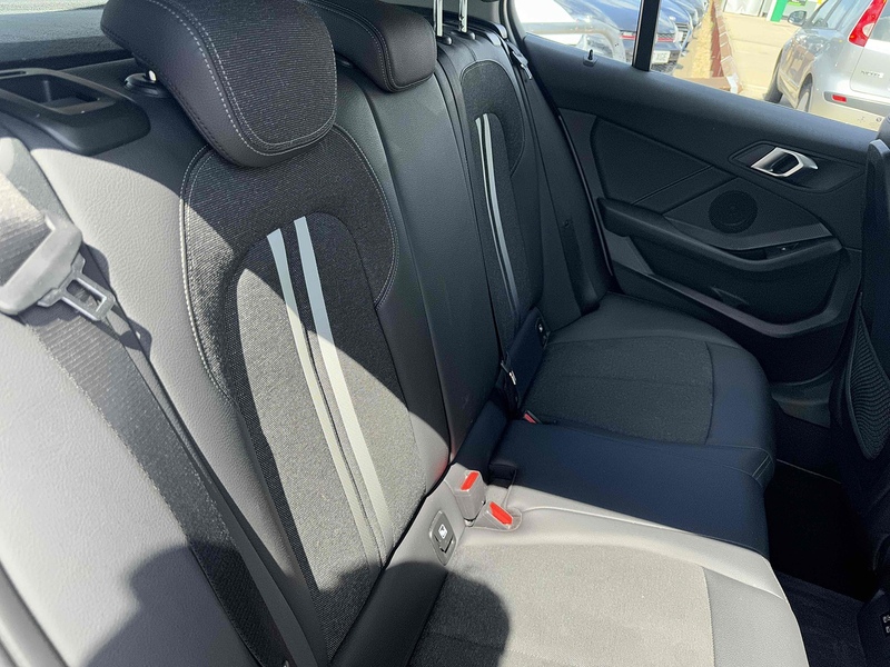 BMW 1 Series 1 Series 1.5 118i Sport (LCP) DCT Euro 6 (s/s) 5dr - U10002973