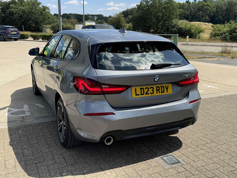 BMW 1 Series 1 Series 1.5 118i Sport (LCP) DCT Euro 6 (s/s) 5dr - U10002973