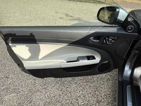 Jaguar XKR XKR 5.0 V8 Auto Euro 5 2dr - U10002976