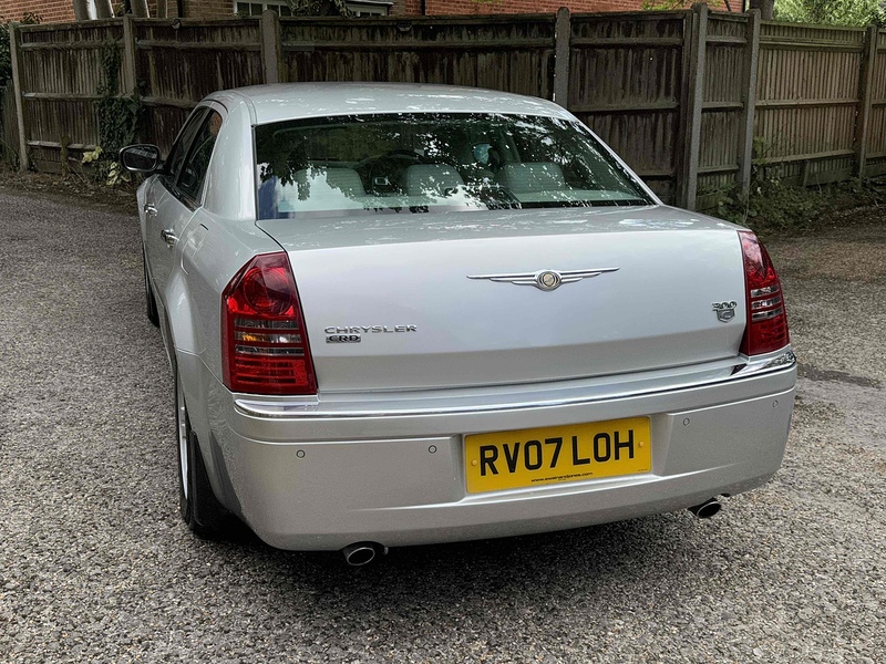 Chrysler 300C 3.0 CRD V6 Saloon 4dr Diesel Automatic (215 g/km, 218 bhp) - U10002983