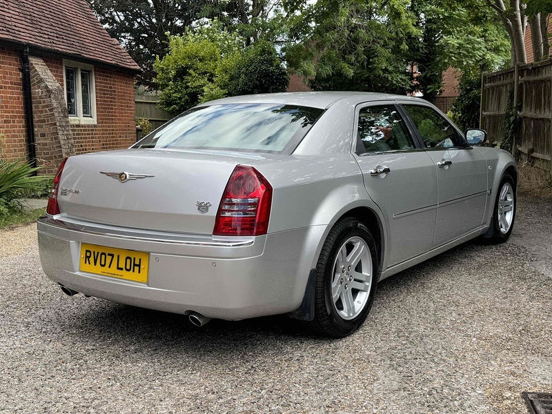 Chrysler 300C 3.0 CRD V6 Saloon 4dr Diesel Automatic (215 g/km, 218 bhp) - U10002983