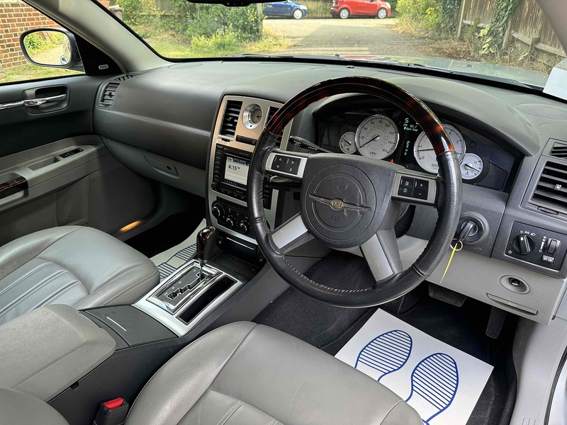 Chrysler 300C 3.0 CRD V6 Saloon 4dr Diesel Automatic (215 g/km, 218 bhp) - U10002983