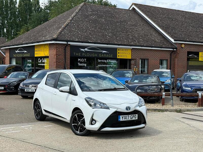 Toyota Yaris Yaris 1.5 VVT-h Design E-CVT Euro 6 (s/s) 5dr - U10002992