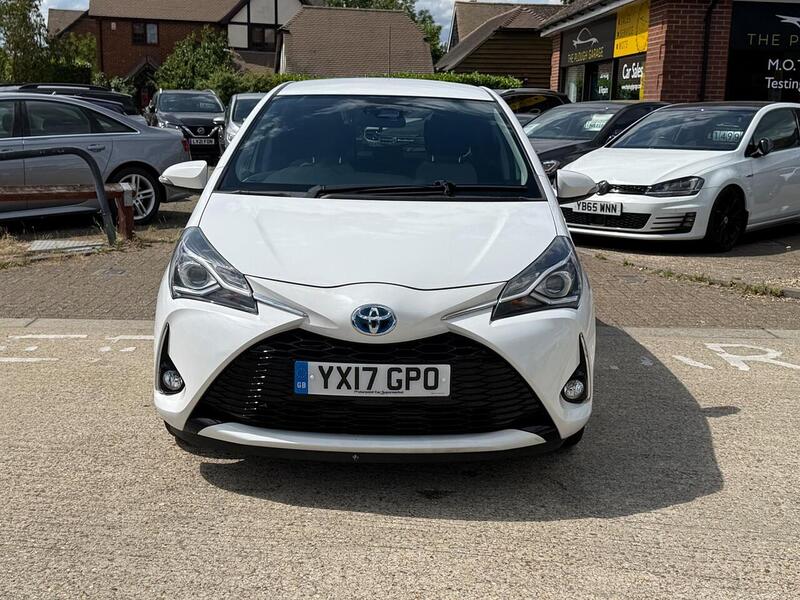 Toyota Yaris Yaris 1.5 VVT-h Design E-CVT Euro 6 (s/s) 5dr - U10002992