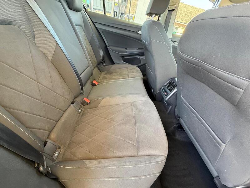 Volkswagen Golf Golf 1.5 TSI Style Euro 6 (s/s) 5dr - U10002995