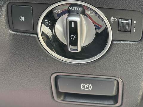 Mercedes-Benz SLC SLC 2.0 SLC300 AMG Line G-Tronic Euro 6 (s/s) 2dr - U10003000