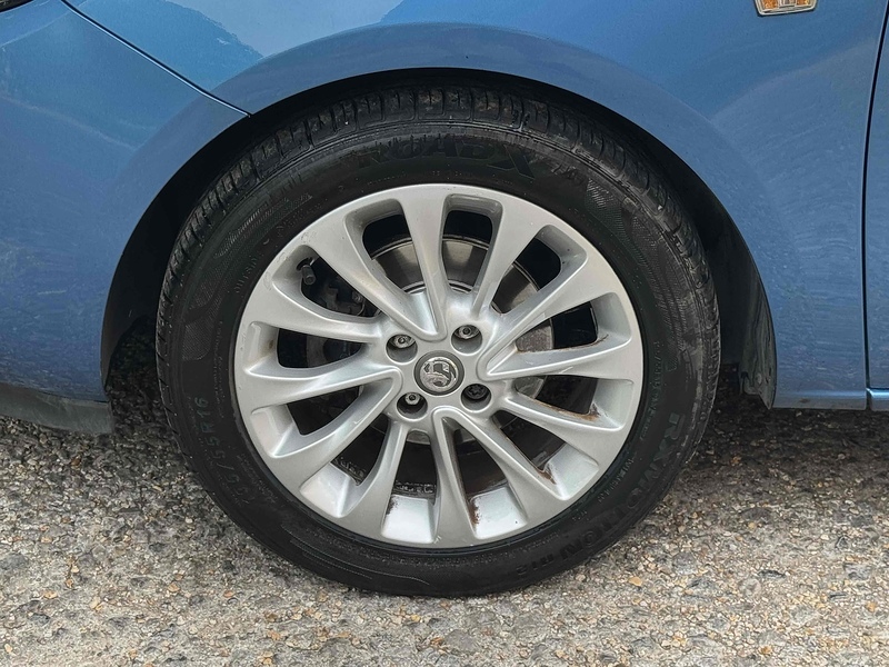 Vauxhall Corsa 1.4i SE Hatchback 3dr Petrol Auto Euro 6 (90 ps) - U10003001