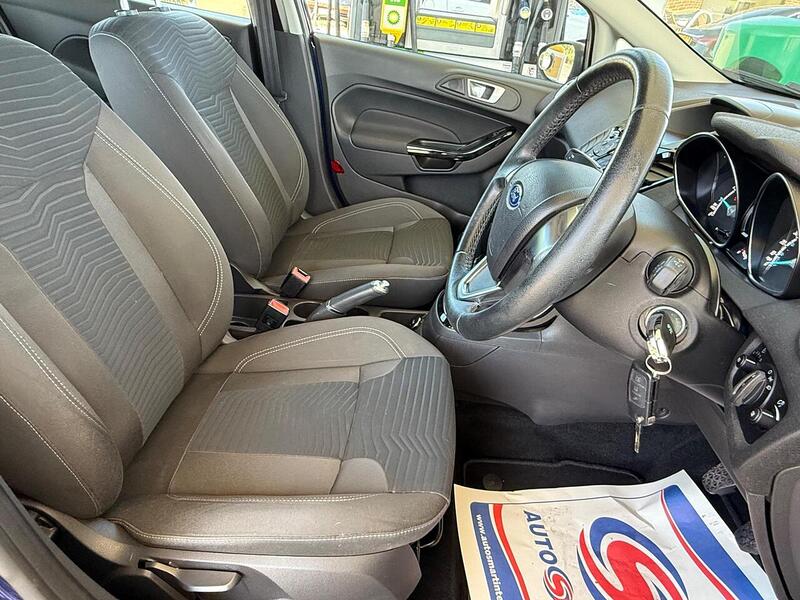 Ford Fiesta 1.25 Zetec Hatchback 5dr Petrol Manual Euro 6 (82 ps) - U10003003
