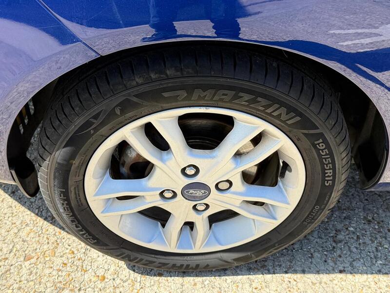 Ford Fiesta 1.25 Zetec Hatchback 5dr Petrol Manual Euro 6 (82 ps) - U10003003