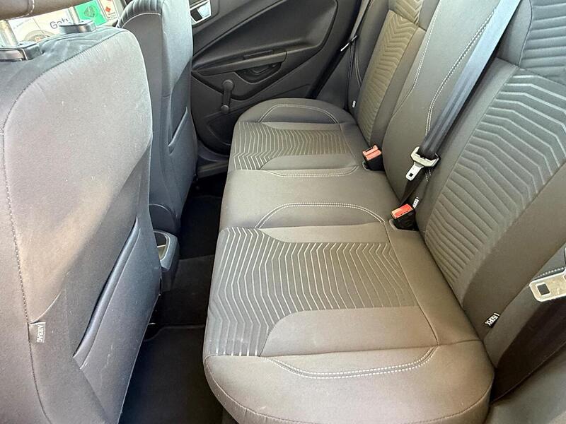 Ford Fiesta 1.25 Zetec Hatchback 5dr Petrol Manual Euro 6 (82 ps) - U10003003