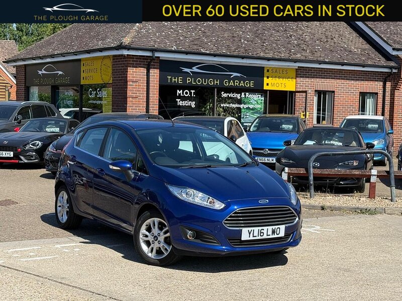Ford Fiesta 1.25 Zetec Hatchback 5dr Petrol Manual Euro 6 (82 ps) - U10003003