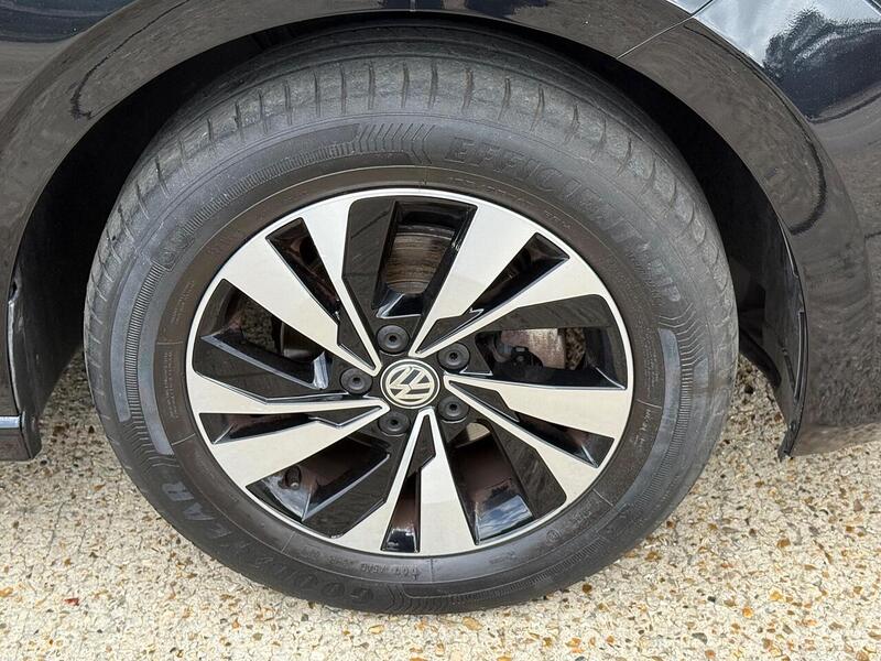 Volkswagen Polo 1.0 EVO SE Hatchback 5dr Petrol Manual Euro 6 (s/s) (80 ps) - U10003006