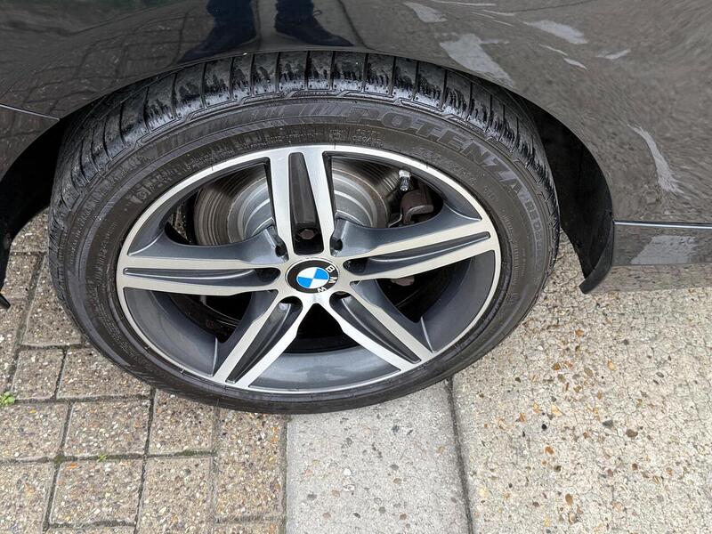 BMW 2 Series 2.0 220i Sport Coupe 2dr Petrol Auto Euro 6 (s/s) (184 ps) - U10003011