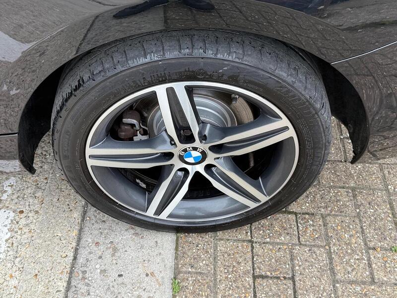 BMW 2 Series 2.0 220i Sport Coupe 2dr Petrol Auto Euro 6 (s/s) (184 ps) - U10003011