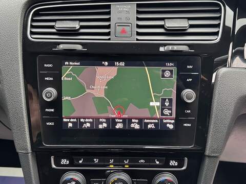 Volkswagen Golf 2.0 TSI GPF GTI Performance Hatchback 5dr Petrol DSG Euro 6 (s/s) (245 ps) - U10003013
