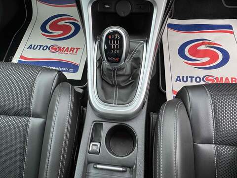 Vauxhall Astra GTC 2.0T VXR Coupe 3dr Petrol Manual Euro 5 (s/s) (280 ps) - U10003016