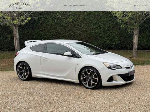 Vauxhall Astra GTC 2.0T VXR Coupe 3dr Petrol Manual Euro 5 (s/s) (280 ps) - U10003016
