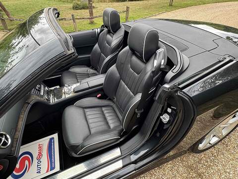 Mercedes-Benz SL 3.5 SL350 V6 BlueEfficiency Convertible 2dr Petrol G-Tronic Euro 5 (s/s) (306 ps) - U10003023