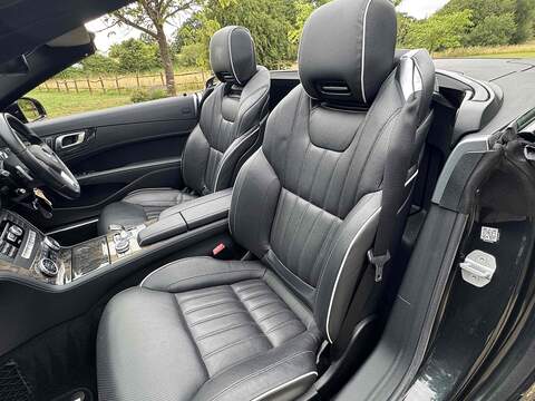 Mercedes-Benz SL 3.5 SL350 V6 BlueEfficiency Convertible 2dr Petrol G-Tronic Euro 5 (s/s) (306 ps) - U10003023