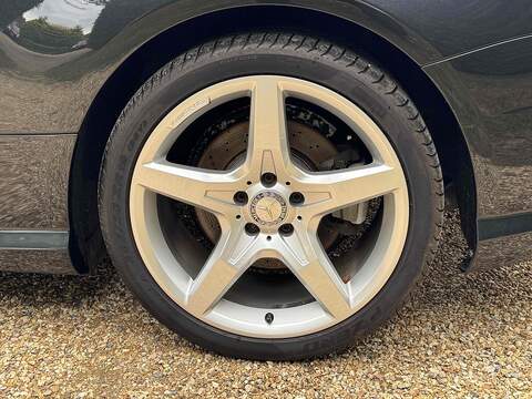 Mercedes-Benz SL 3.5 SL350 V6 BlueEfficiency Convertible 2dr Petrol G-Tronic Euro 5 (s/s) (306 ps) - U10003023