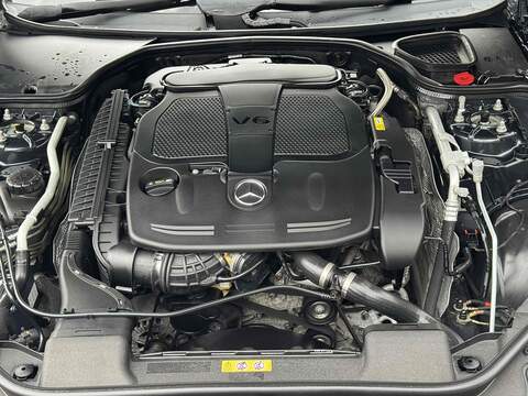 Mercedes-Benz SL 3.5 SL350 V6 BlueEfficiency Convertible 2dr Petrol G-Tronic Euro 5 (s/s) (306 ps) - U10003023