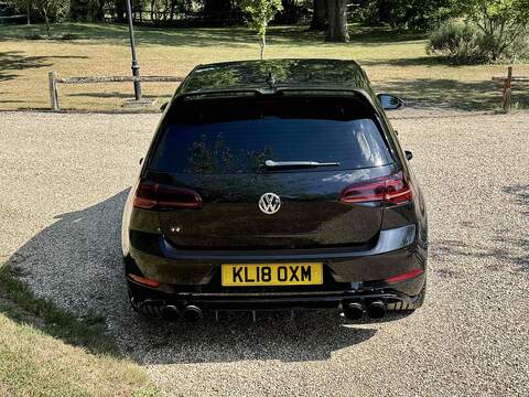 Volkswagen Golf 2.0 TSI R Hatchback 5dr Petrol DSG 4Motion Euro 6 (s/s) (310 ps) - U10003028
