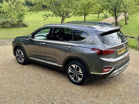 Hyundai Santa Fe 2.2 CRDi Premium SE SUV 5dr Diesel Auto 4WD Euro 6 (s/s) 7 Seat (200 ps) - U10003031