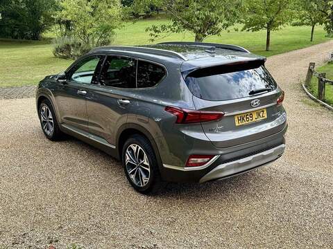 Hyundai Santa Fe 2.2 CRDi Premium SE SUV 5dr Diesel Auto 4WD Euro 6 (s/s) 7 Seat (200 ps) - U10003031