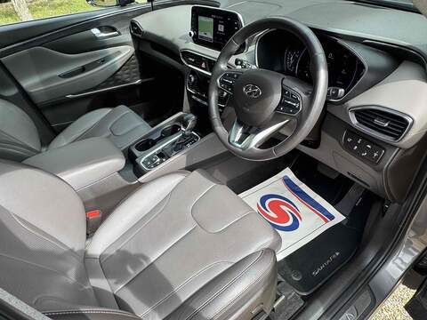 Hyundai Santa Fe 2.2 CRDi Premium SE SUV 5dr Diesel Auto 4WD Euro 6 (s/s) 7 Seat (200 ps) - U10003031