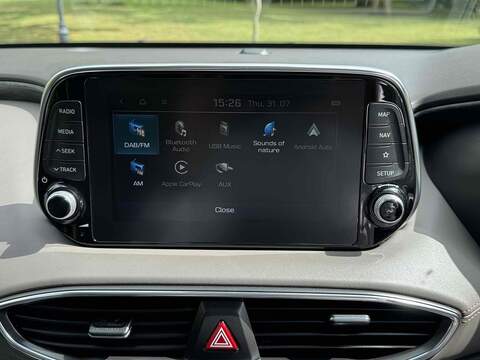 Hyundai Santa Fe 2.2 CRDi Premium SE SUV 5dr Diesel Auto 4WD Euro 6 (s/s) 7 Seat (200 ps) - U10003031