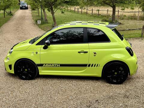 Abarth 595 1.4 T-Jet Competizione 70th Hatchback 3dr Petrol Manual Euro 6 (180 bhp) - U10003038