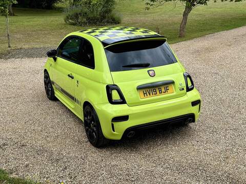 Abarth 595 1.4 T-Jet Competizione 70th Hatchback 3dr Petrol Manual Euro 6 (180 bhp) - U10003038