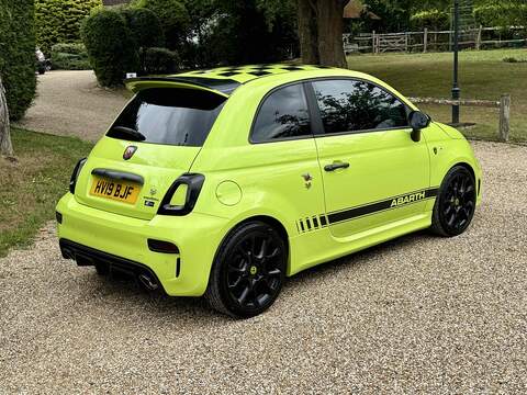 Abarth 595 1.4 T-Jet Competizione 70th Hatchback 3dr Petrol Manual Euro 6 (180 bhp) - U10003038