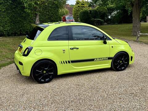 Abarth 595 1.4 T-Jet Competizione 70th Hatchback 3dr Petrol Manual Euro 6 (180 bhp) - U10003038