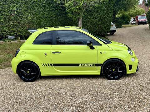 Abarth 595 1.4 T-Jet Competizione 70th Hatchback 3dr Petrol Manual Euro 6 (180 bhp) - U10003038