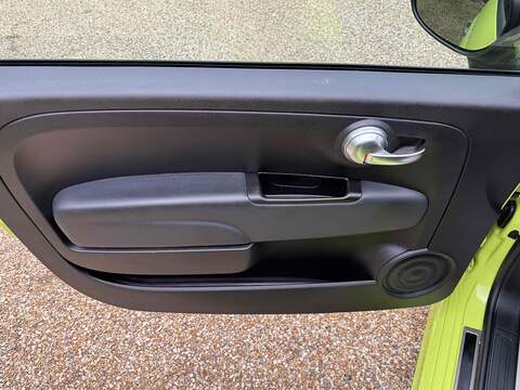 Abarth 595 1.4 T-Jet Competizione 70th Hatchback 3dr Petrol Manual Euro 6 (180 bhp) - U10003038