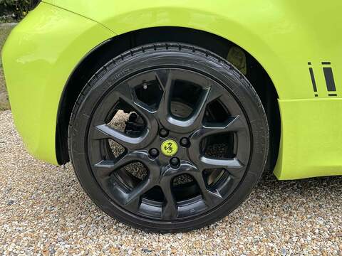 Abarth 595 1.4 T-Jet Competizione 70th Hatchback 3dr Petrol Manual Euro 6 (180 bhp) - U10003038