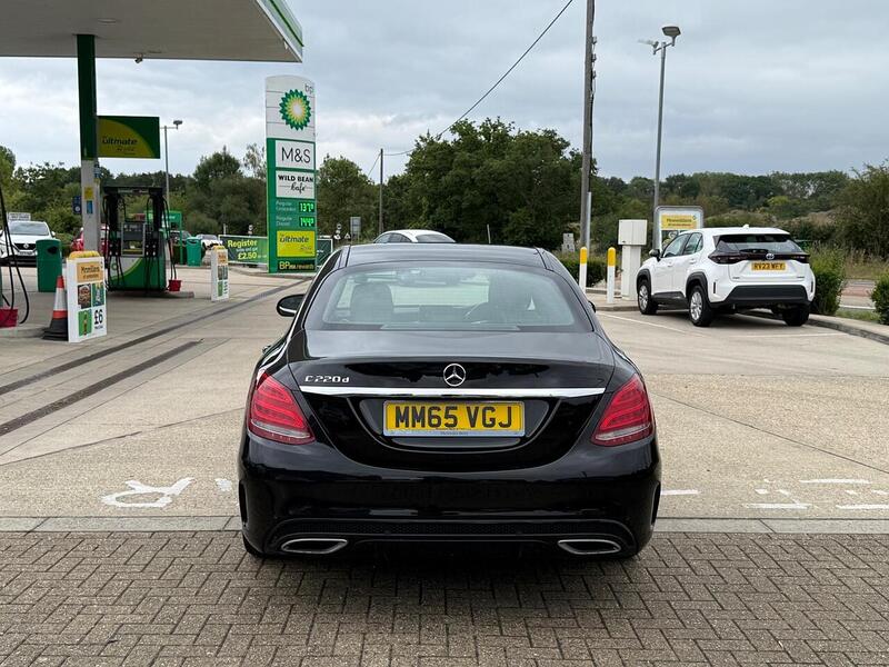 Mercedes-Benz C Class 2.1 C220d AMG Line 7G-Tronic+ Euro 6 (s/s) 4dr - U10003061