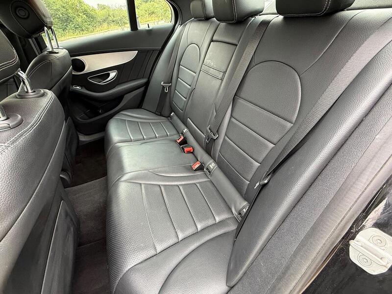 Mercedes-Benz C Class 2.1 C220d AMG Line 7G-Tronic+ Euro 6 (s/s) 4dr - U10003061