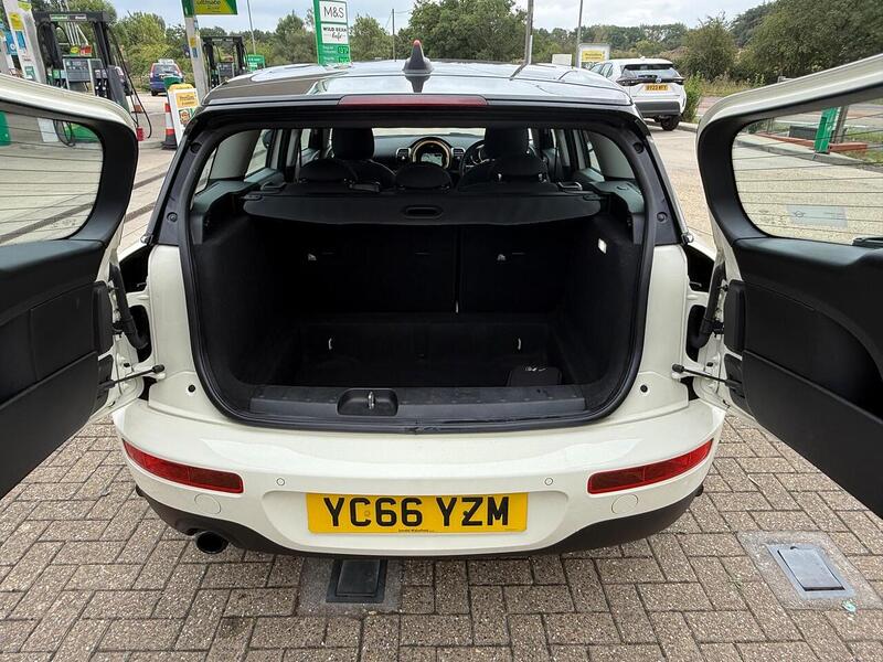 MINI Clubman 1.5 Cooper Euro 6 (s/s) 6dr - U10003062