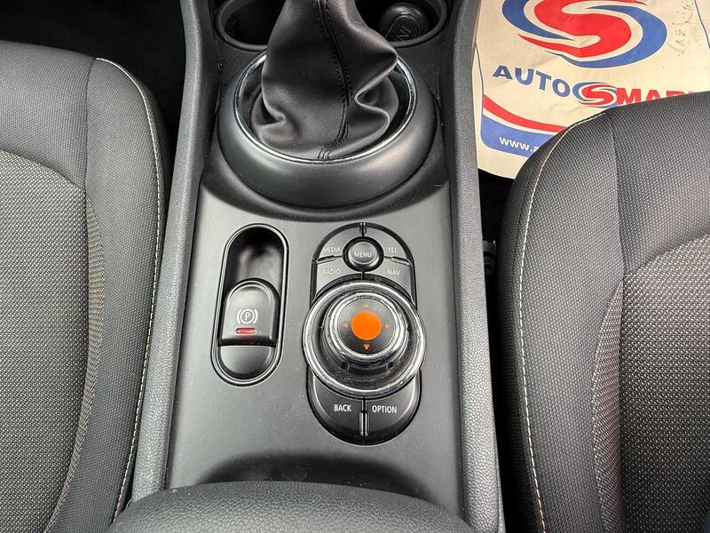 MINI Clubman 1.5 Cooper Euro 6 (s/s) 6dr - U10003062