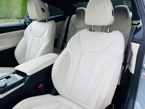 BMW 4 Series 3.0 M440i MHT Coupe 2dr Petrol Hybrid Auto xDrive Euro 6 (s/s) (374 ps) - U10003073