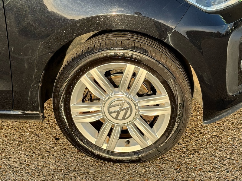 Volkswagen up! 1.0 High up! Hatchback 5dr Petrol Manual Euro 6 (90 ps) - U10003075