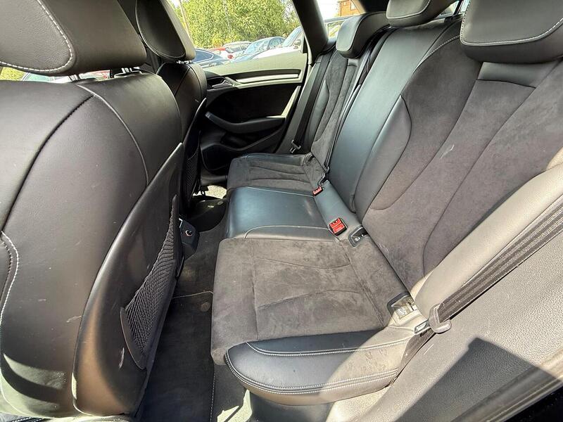 Audi S3 2.0 TFSI Sportback 5dr Petrol S Tronic quattro Euro 6 (s/s) (300 ps) - U10003076