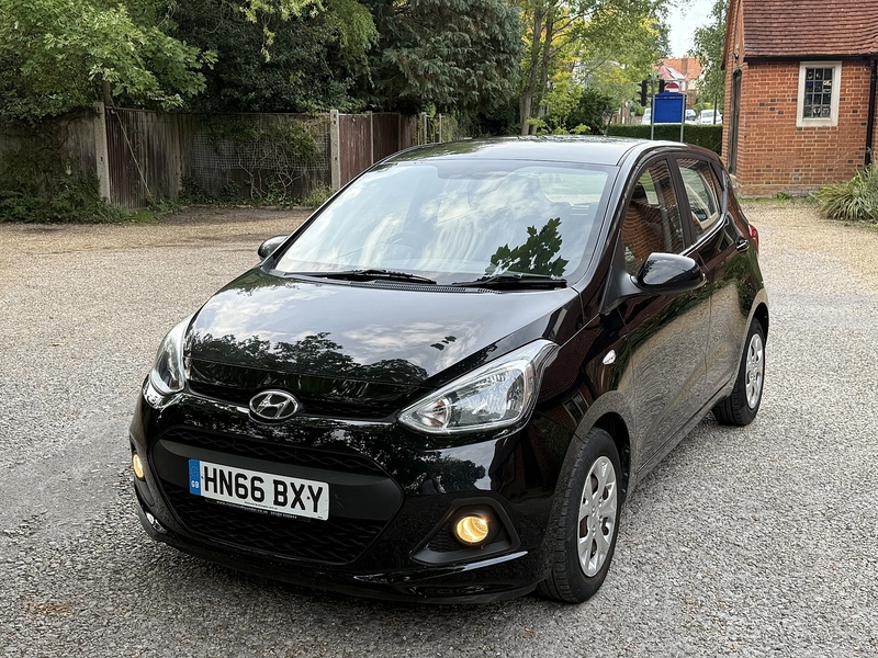 Hyundai i10 1.2 SE Hatchback 5dr Petrol Manual Euro 5 (87 ps) - U10003080